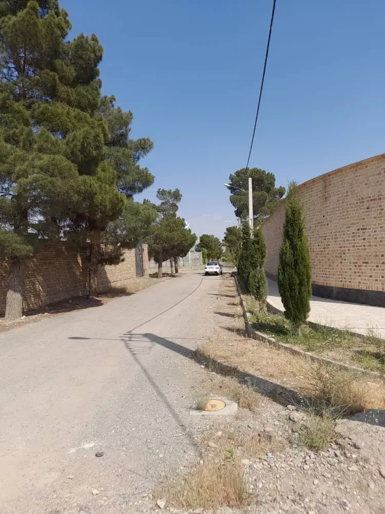زمین کردان شهرک اقدسیه داخل بافت
