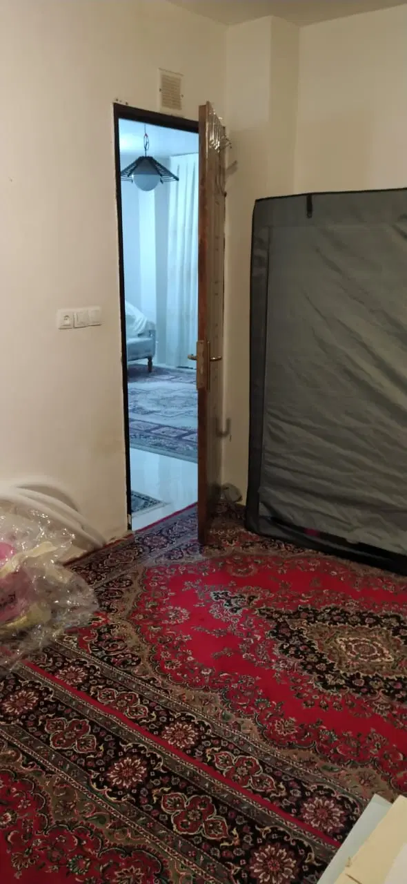 خانه ۲ طبقه یعنی ی طبقه پارکینگ 2طبقه روی پارکینگ