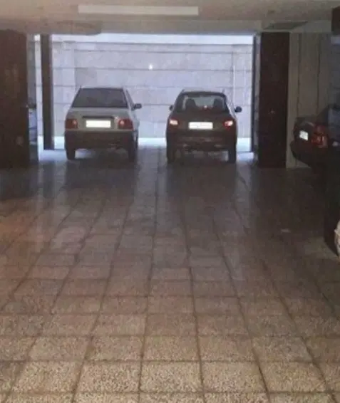 اجاره  پارکینگ اختصاصی با درب برقی