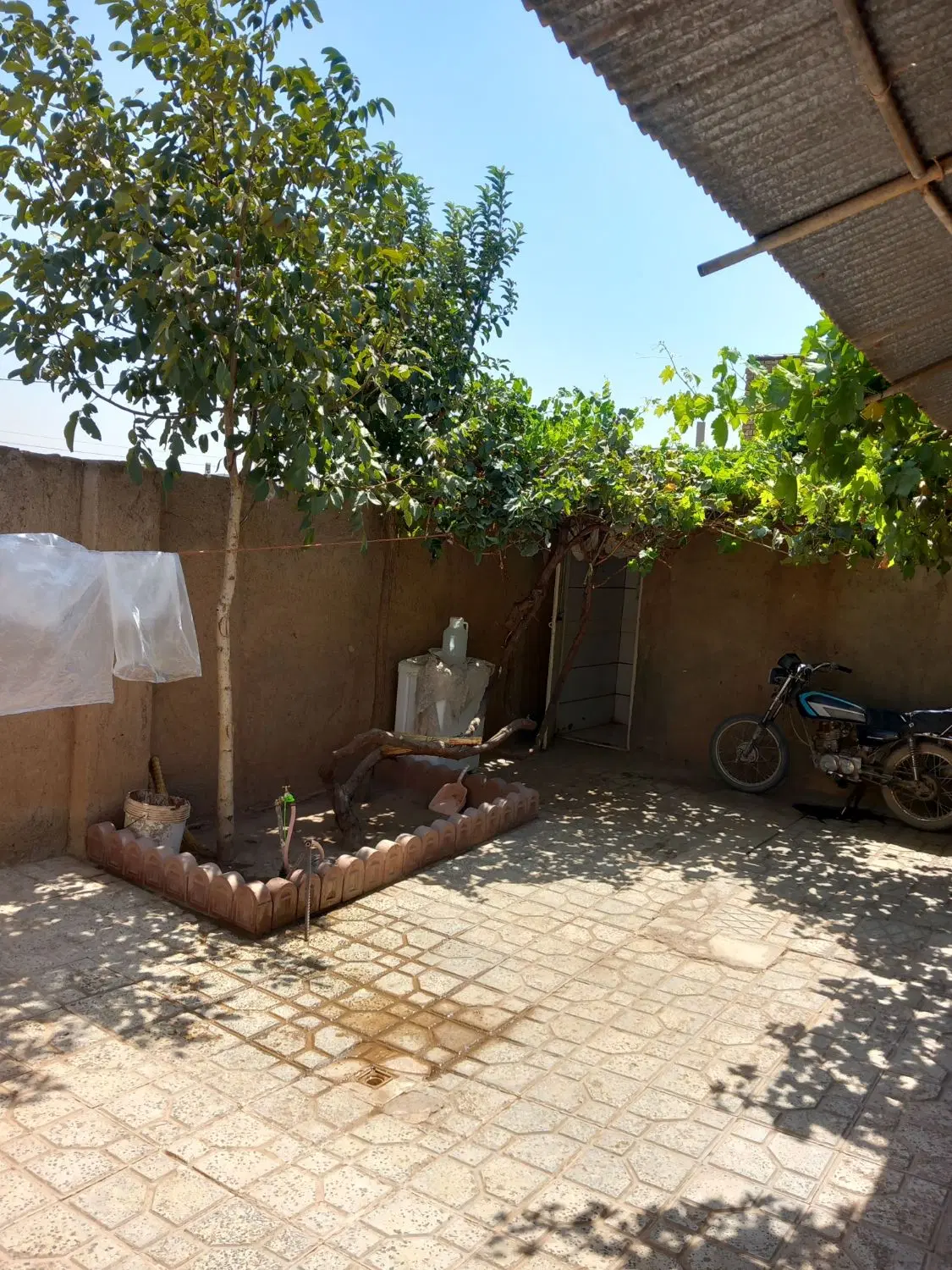 خونه ویلایی ۲۴۵ متر