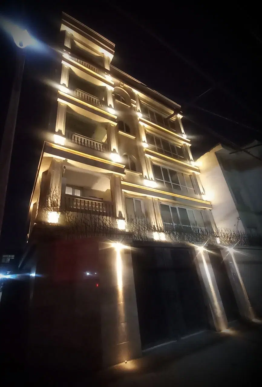 فروش یکجای آپارتمان چهار واحدی نزدیک حرم مطهر