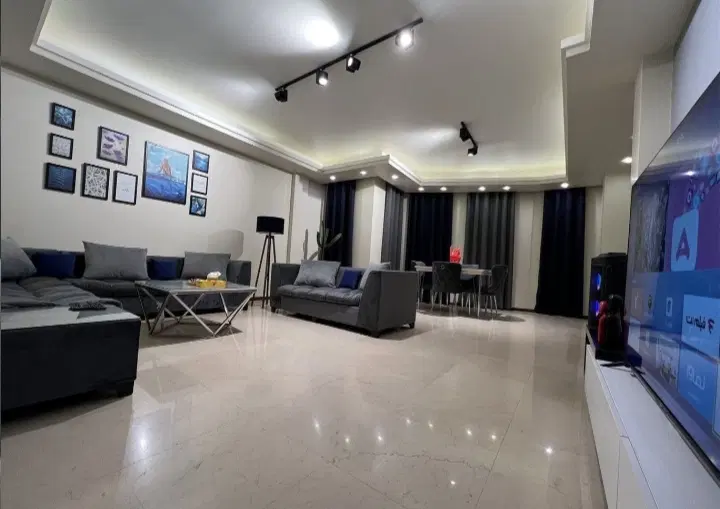 به یک همخونه نیازمندم