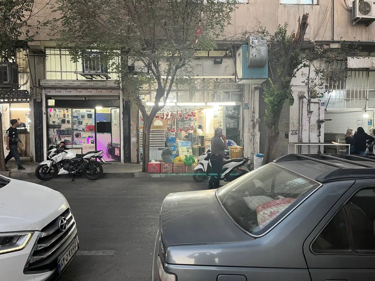 مغازه فروشی دولت آباد