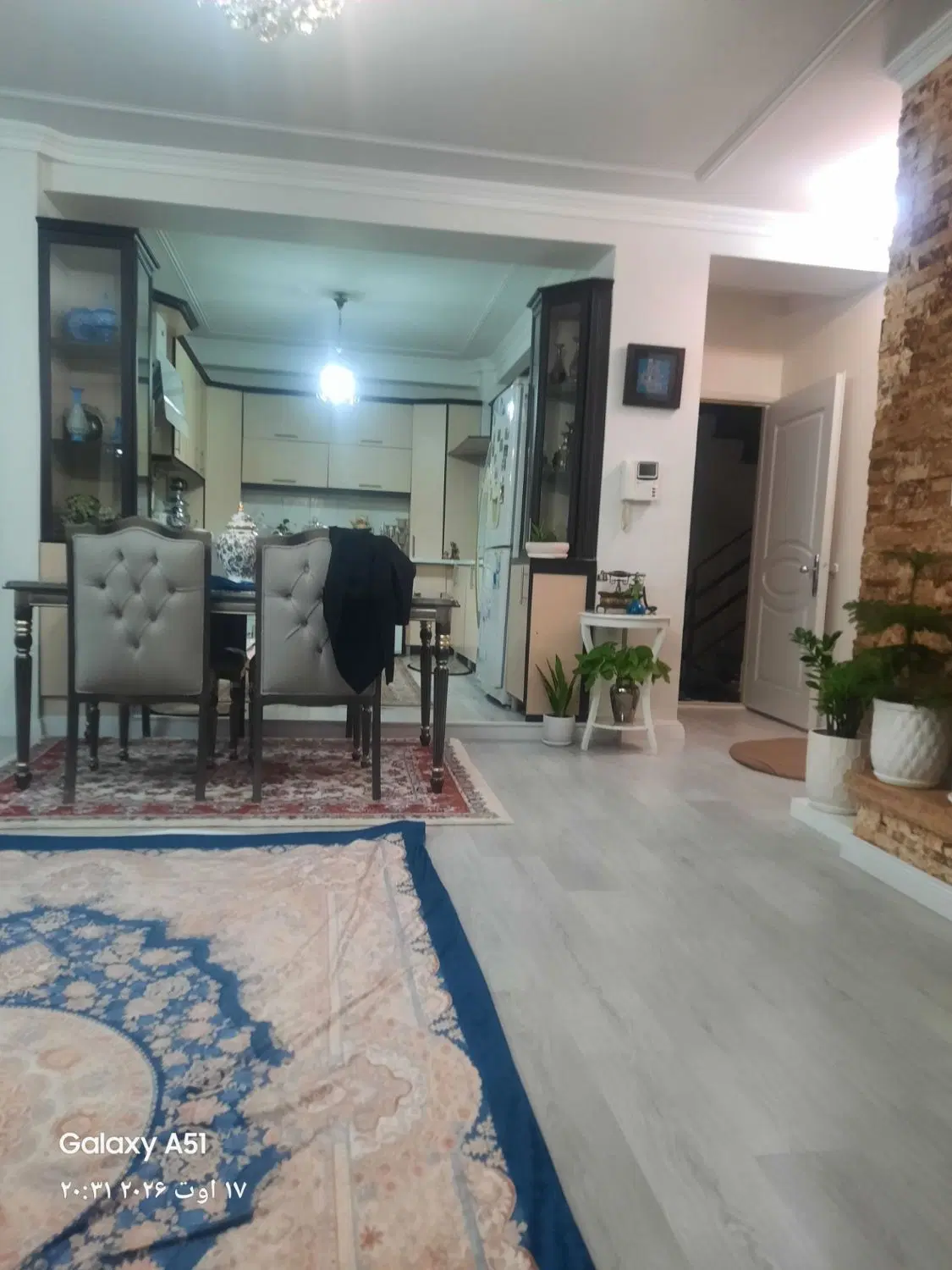 فروش آپارتمان ۱۰۰ متر شهرک باغمبشه خیابان امیرکبیر