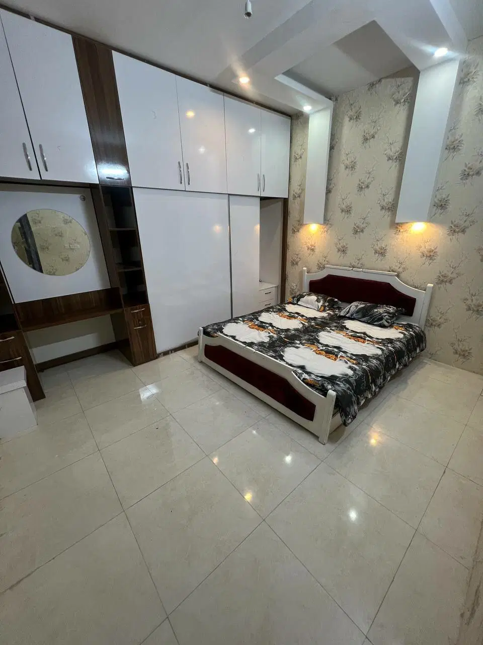 باغ ویلا استخردار