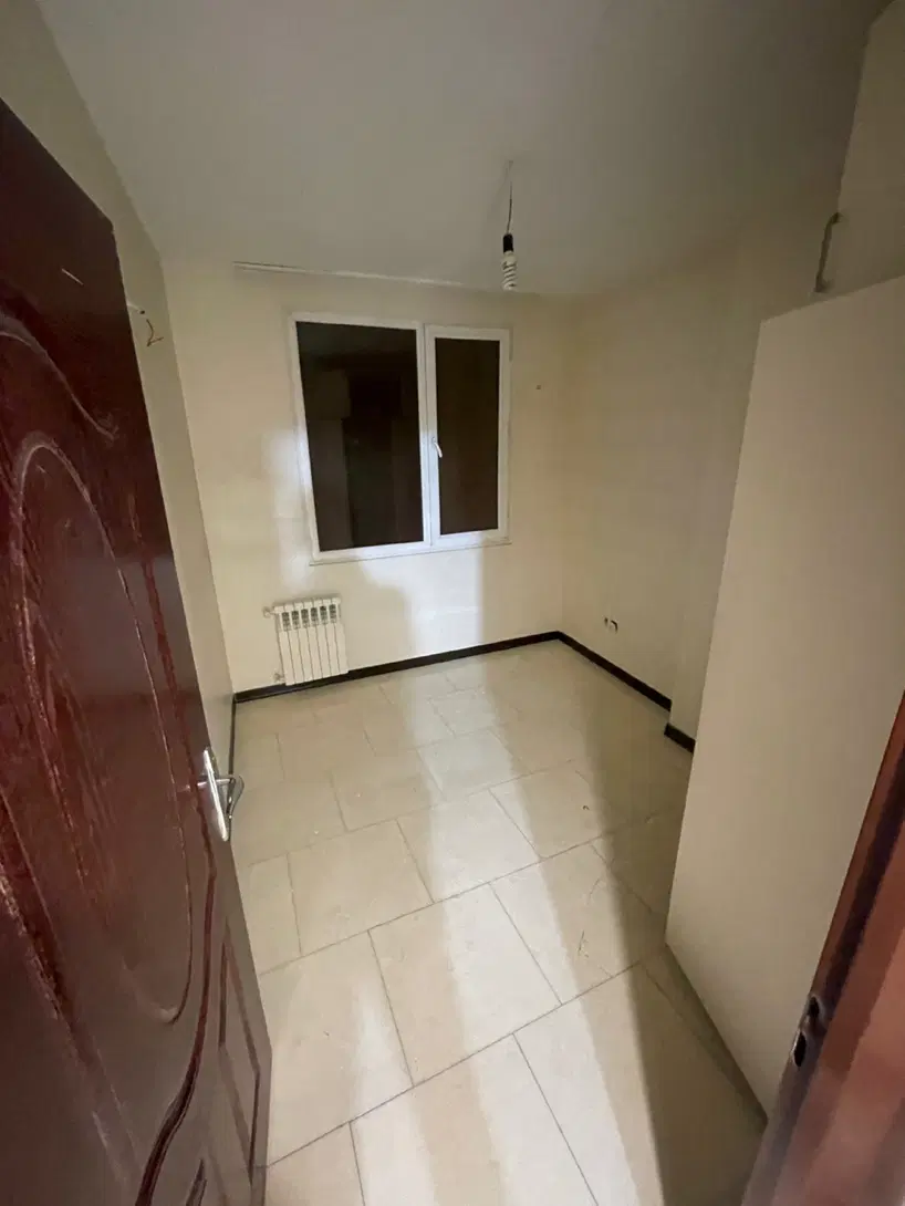 ۶۸ متر تکواحدی زرکش