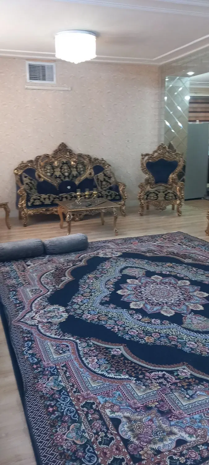 ویلای۲۶۵متری سر۳ نبش موقیت تجاری اداری شهرک گلستان