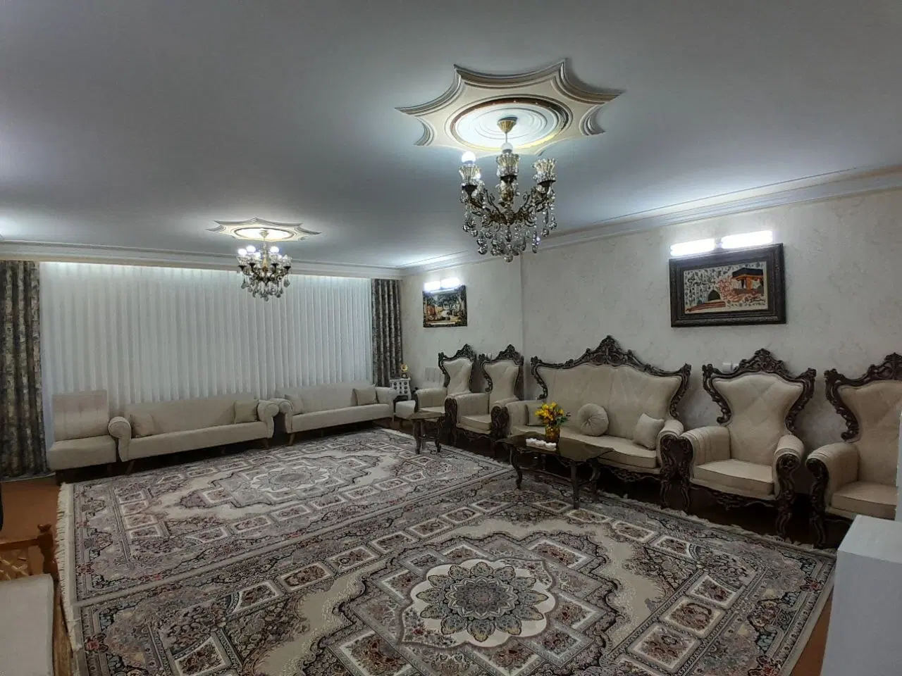 واحد فروشی