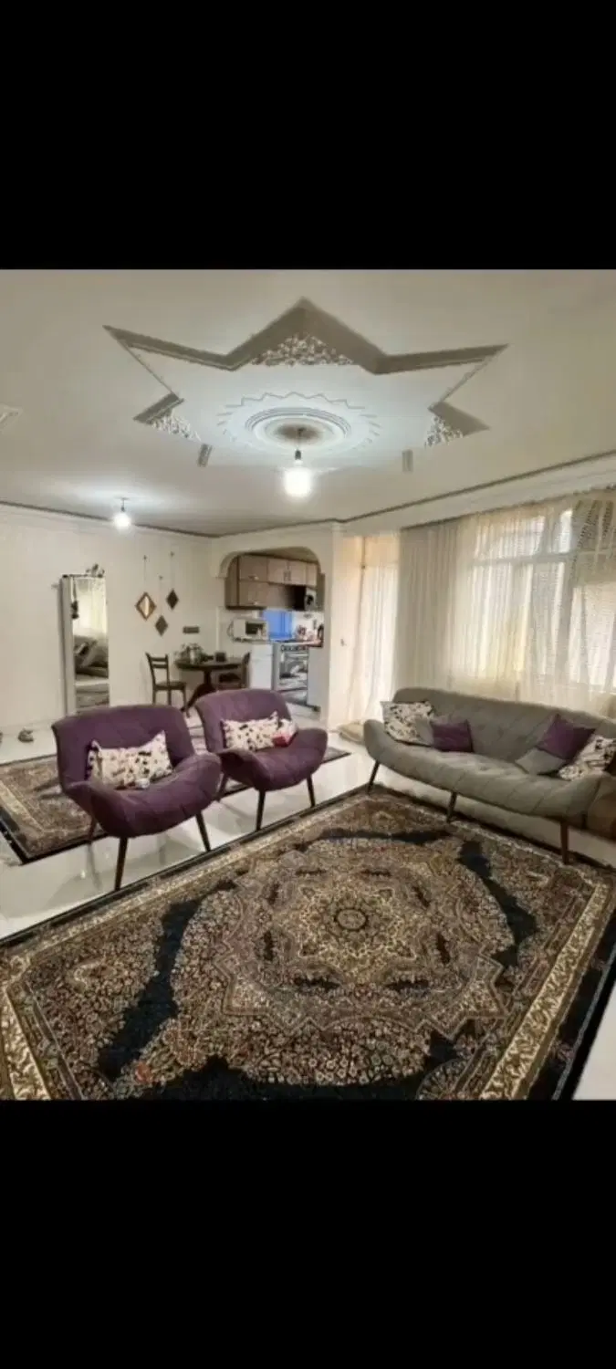 واحد ۶۰متری در حسن آباد _خیابان صاحب الامر