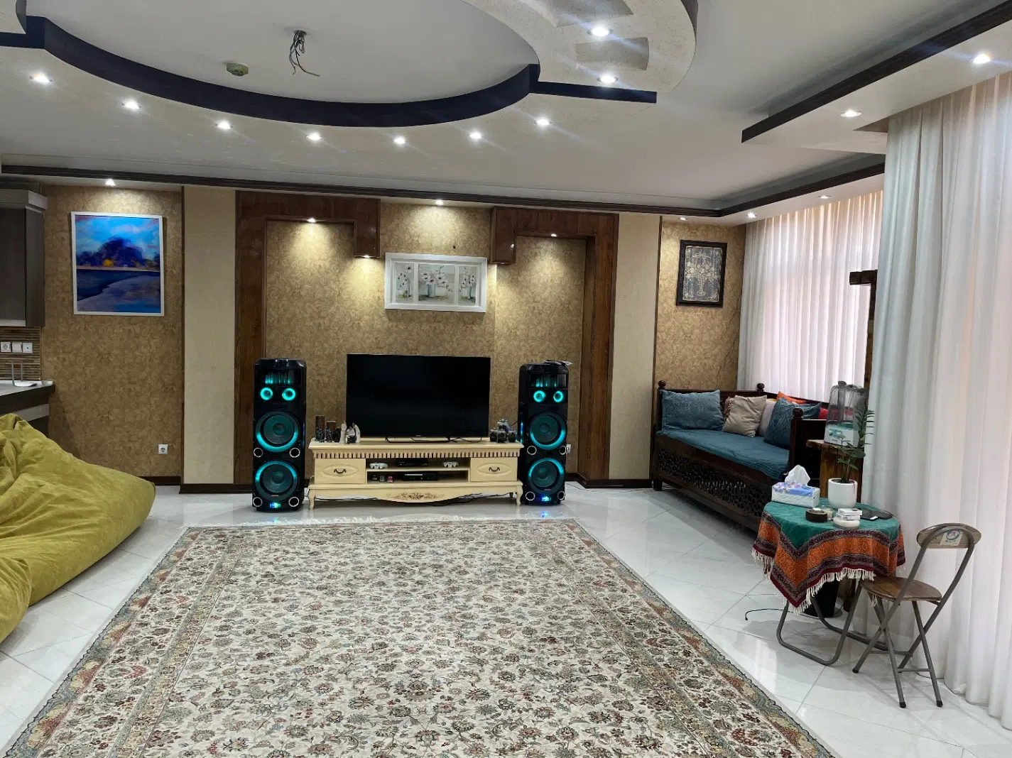 آپارتمان ۱۲۰ متری غرضی