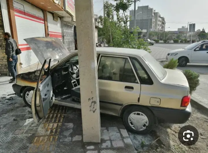 مغازه کنار هم صافکاری ونقاشی