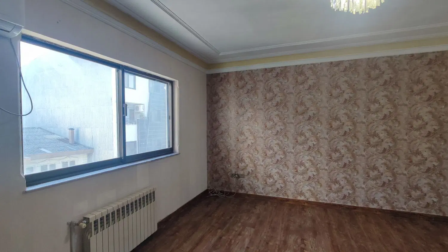 75 متری، لوکس، تاپ لوکیشن، گلسار دیلمان بهارستان