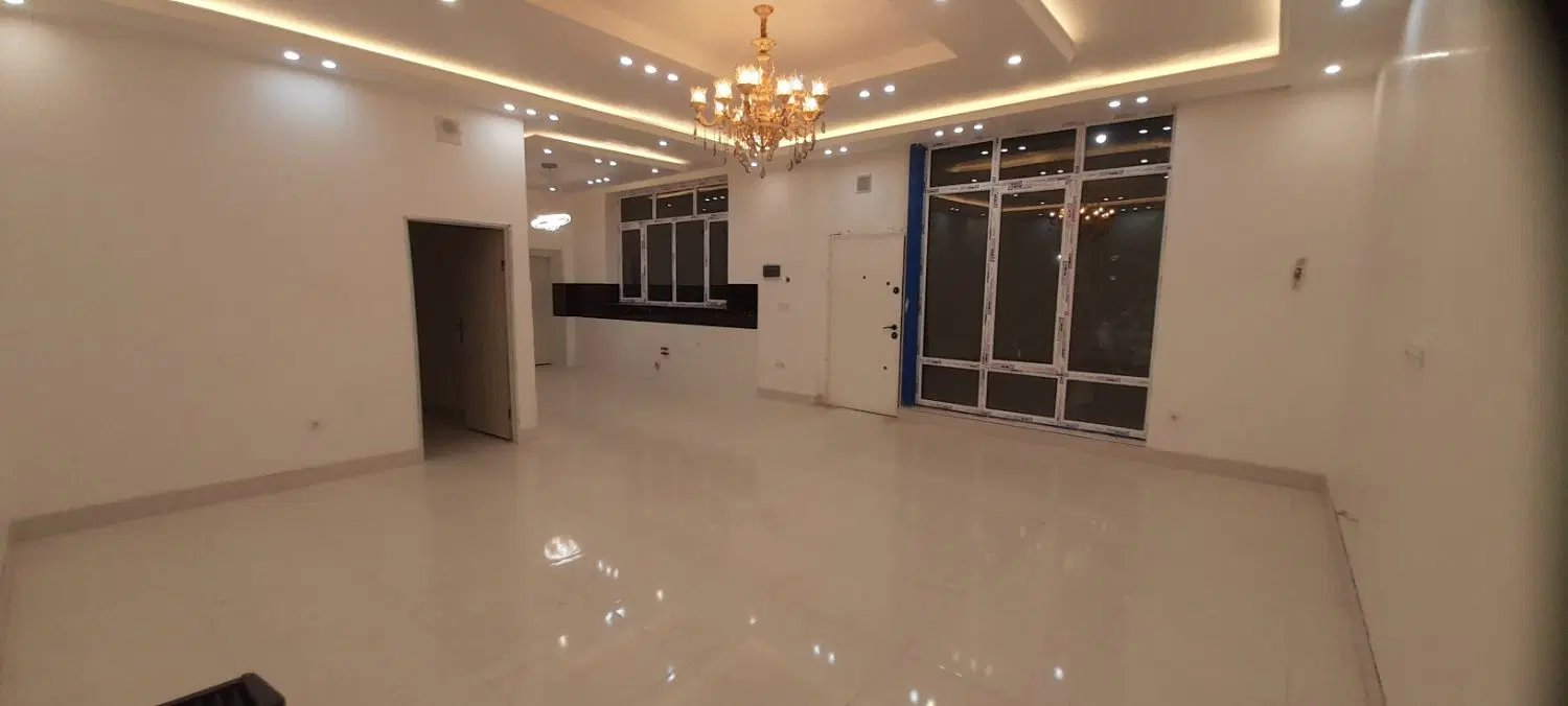 خانه 400متری نوساز کلید نخورده دو دستگاه فریمان