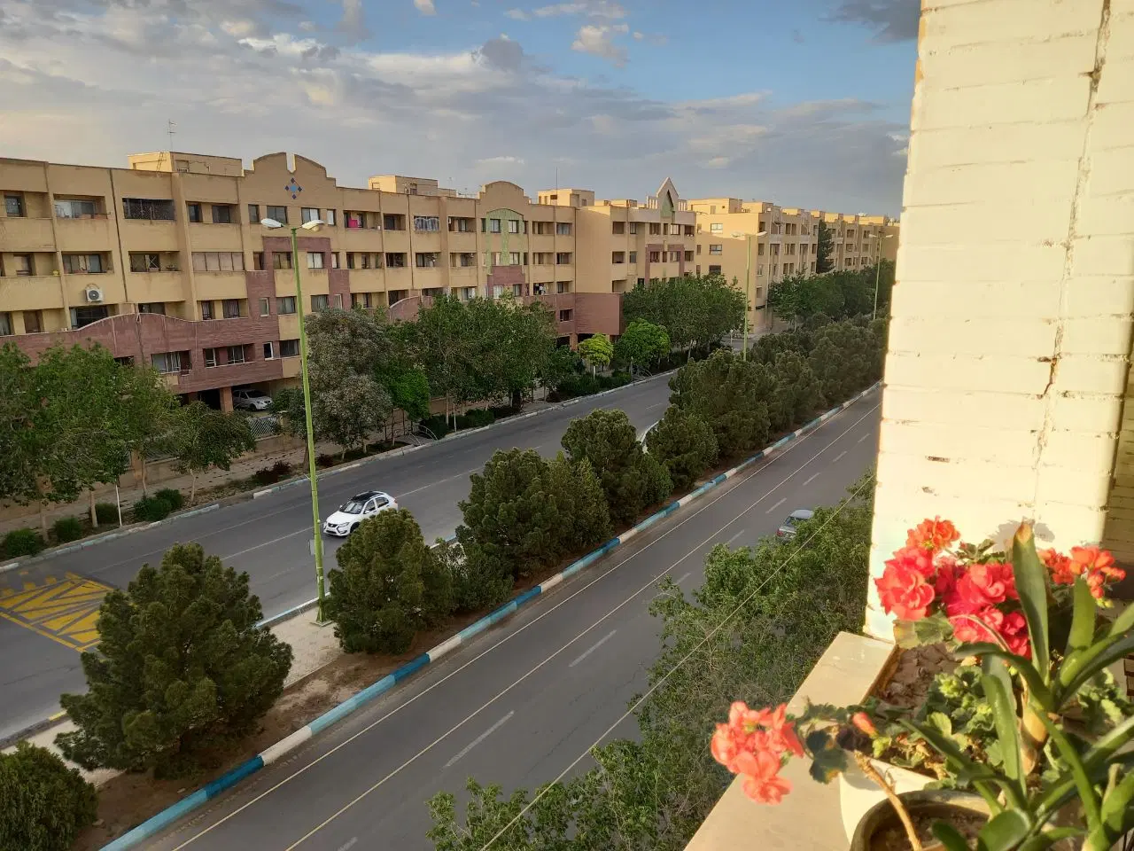آپارتمان ۱۱۰متر سپاهان‌شهر - فروش مستقیم توسط مالک