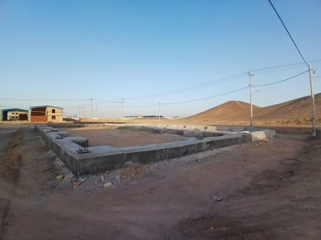 زمین شهرک صنعتی یزدمهر ۷۵۰ متری زیر سازی شده