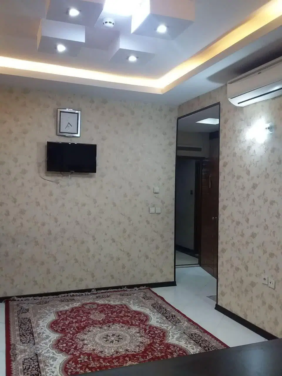 هتل آپارتمان افتخار