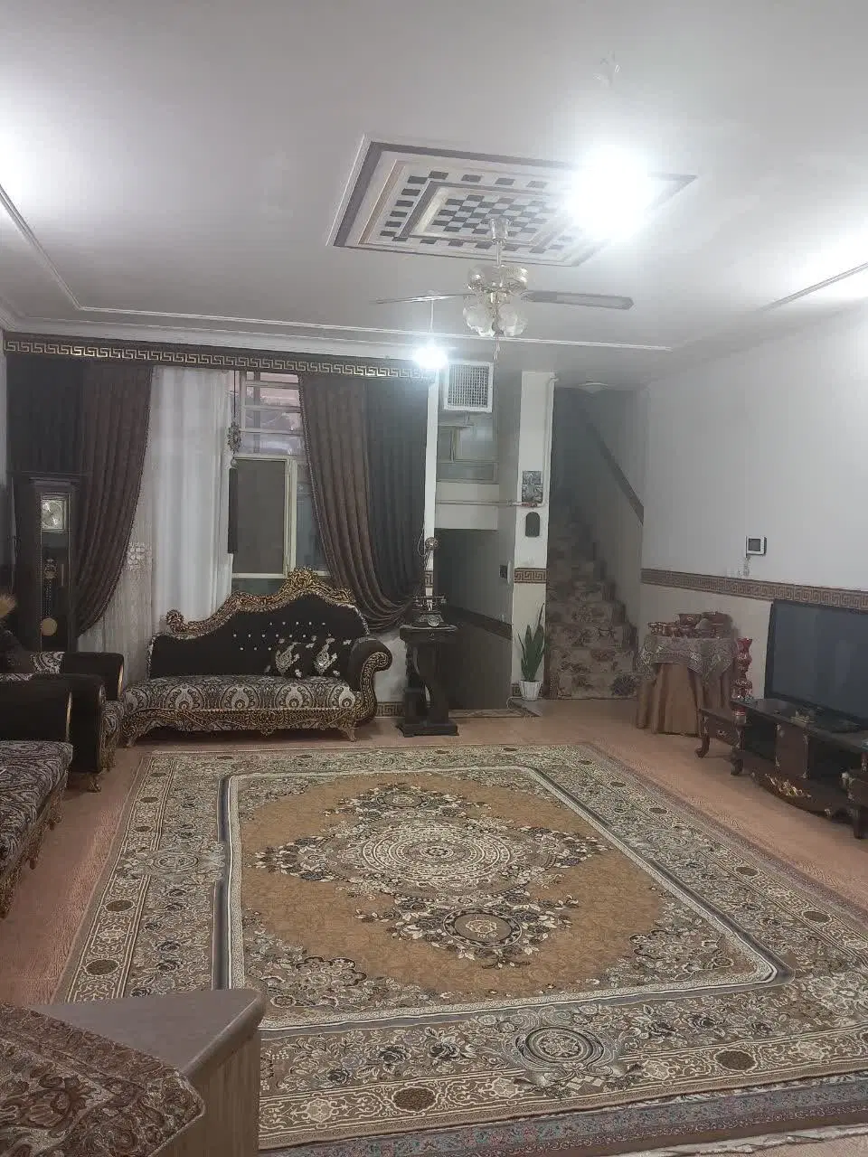 زیر زمین ۹۲ متر ۳ خواب