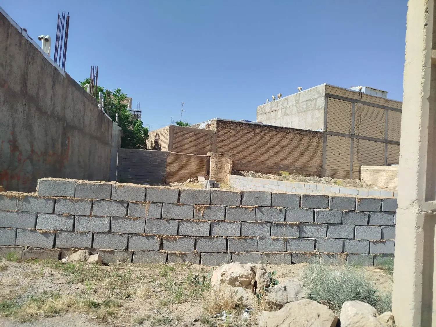 زمین نقنه خیابان شهید میرزاخانی