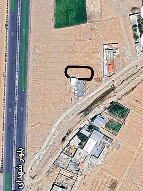 زمین فروشی