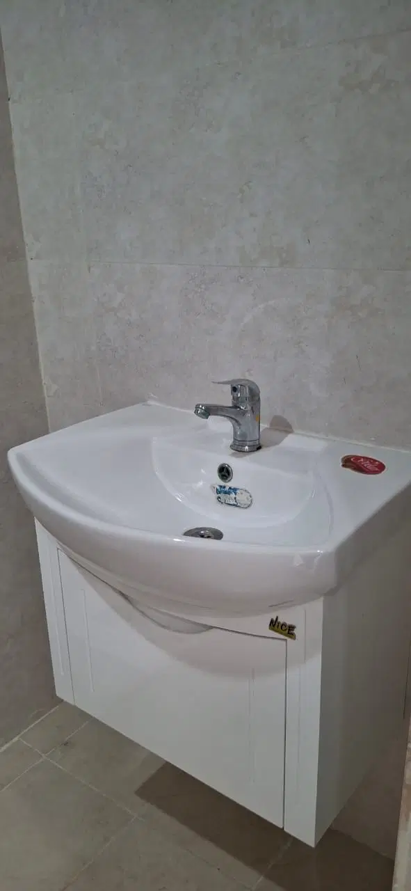 مهدیس واحدهمکف سپنتا