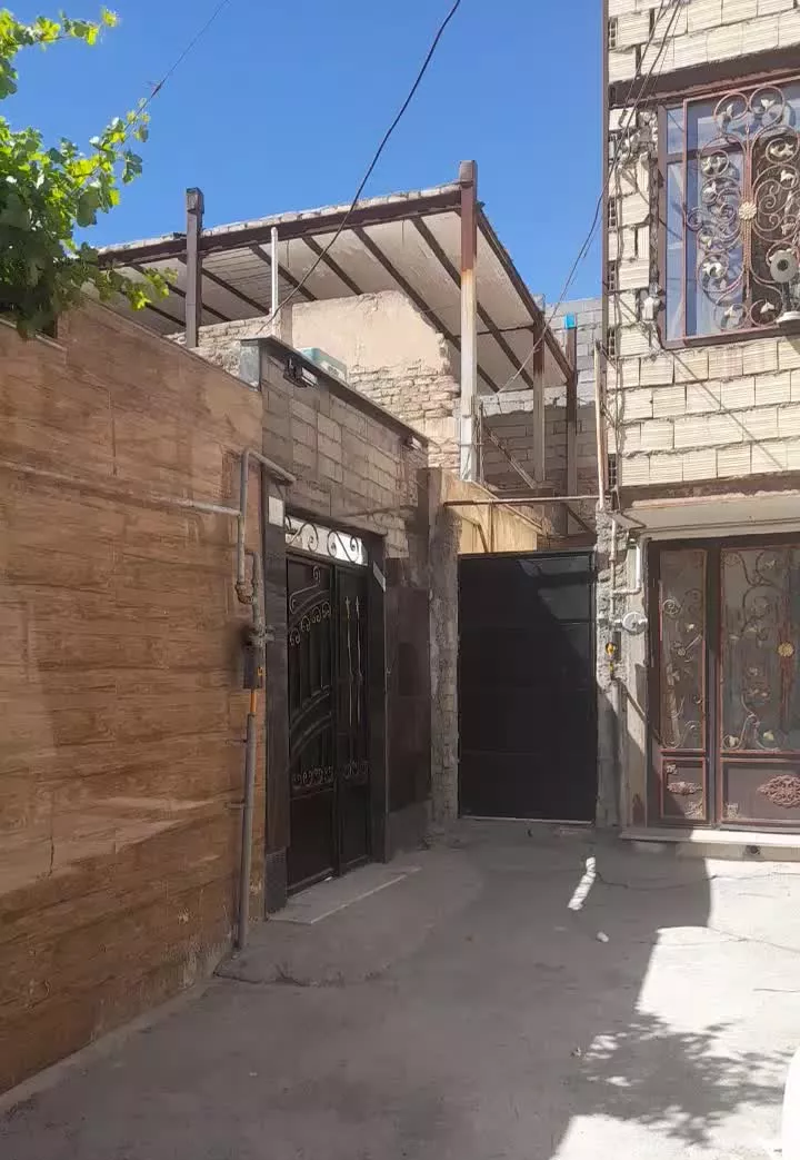 ۵۵ متر خانه ویلایی حیاط دار (قشلاق،ملارد)
