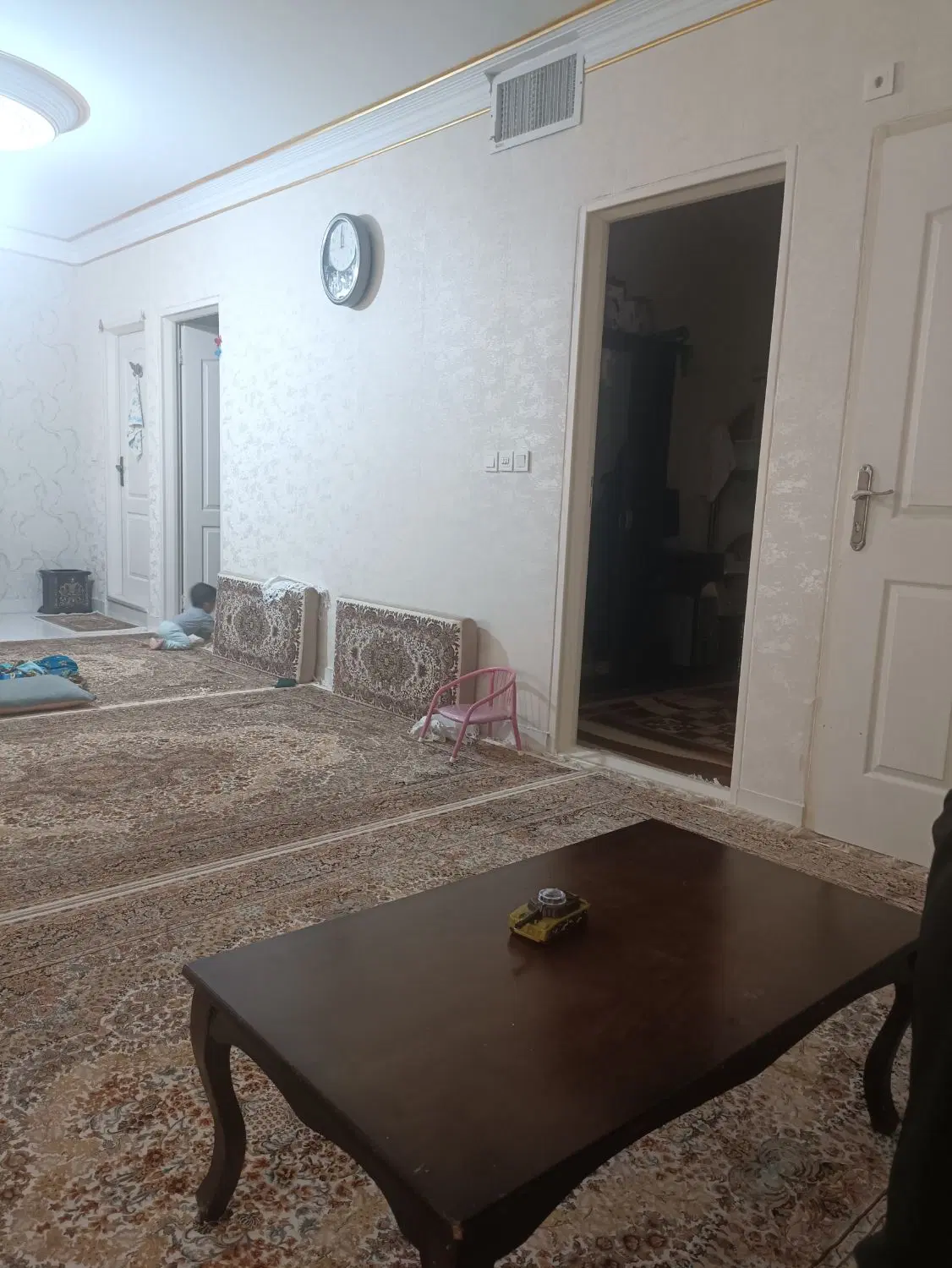 یک واحد آپارتمان