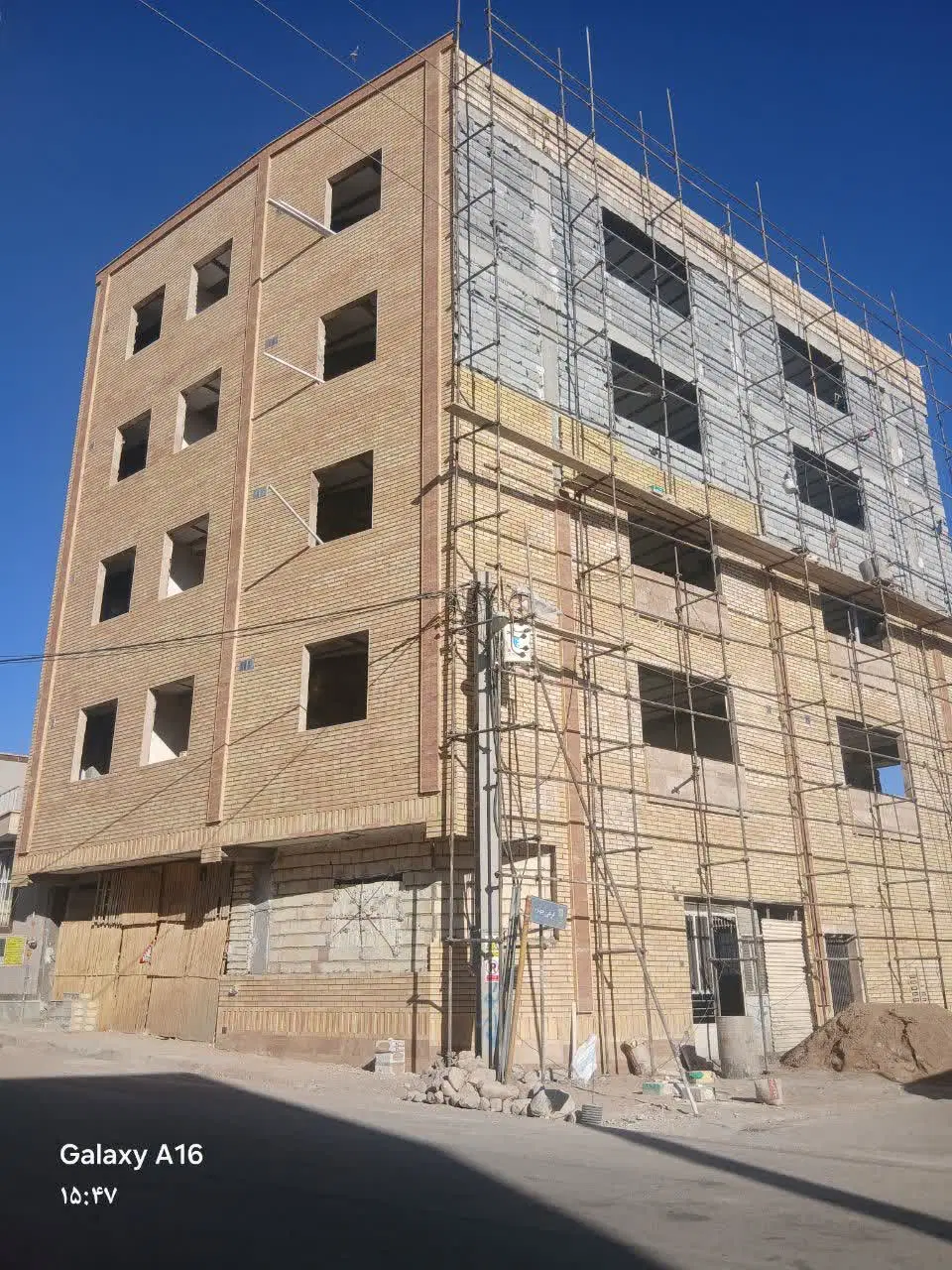 فروش واحد ۱۰۵ متری