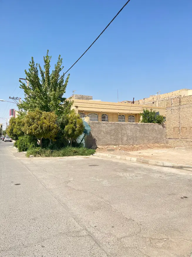 زمین مسکونی ۱۸۰ متری دونبش_ چهارراه ریاضی