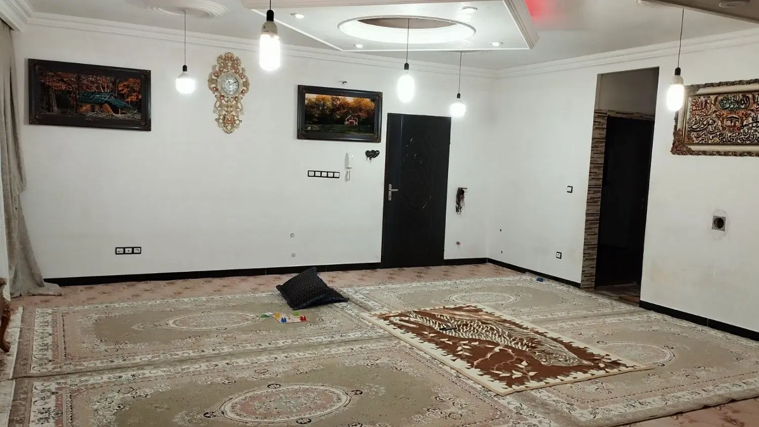 ساختمان اجاره ای کاظم‌آباد