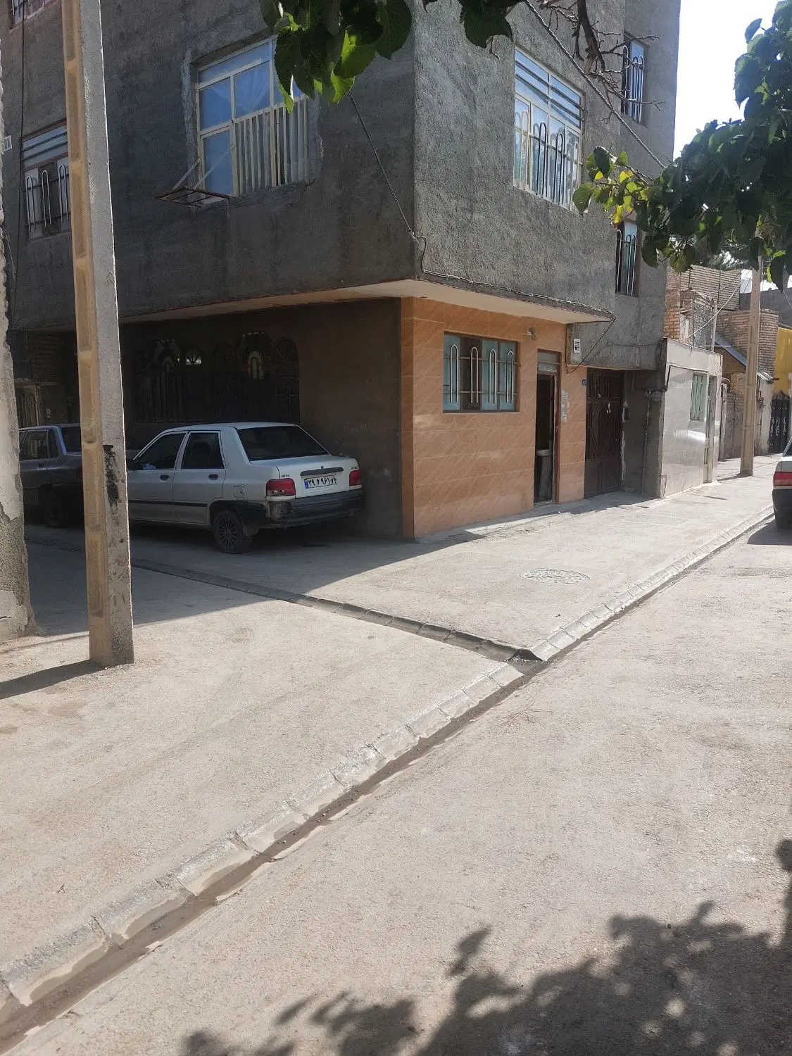 فروش آپارتمان _همکف نجف ۲۱