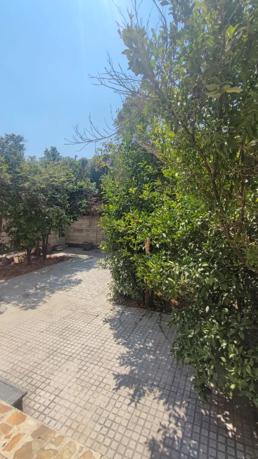 متراژ۳۴۵متر، ویلایی-۱۲مترعرض،خیابان نیرو