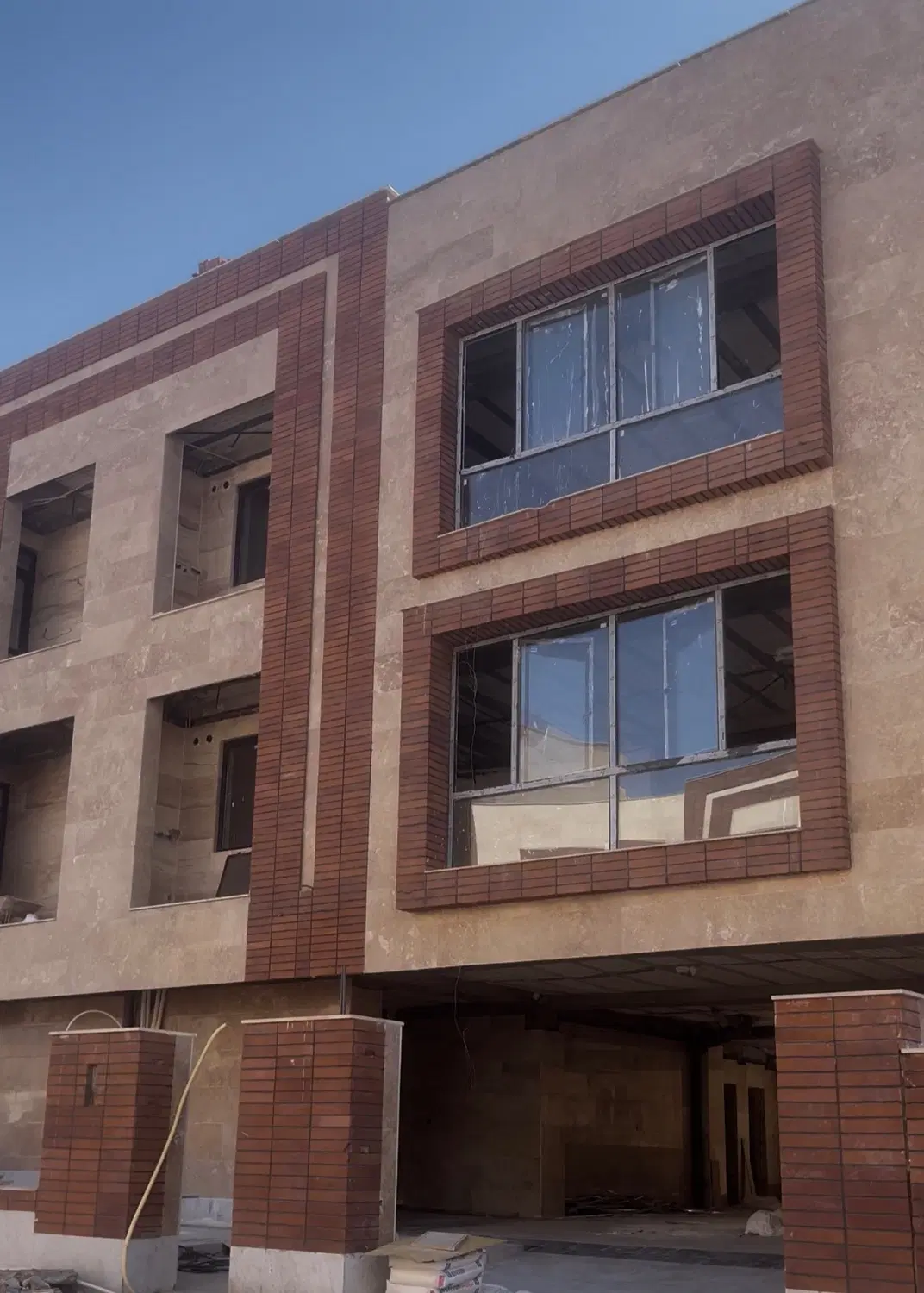 فروش آپارتمان نوساز کلید اول