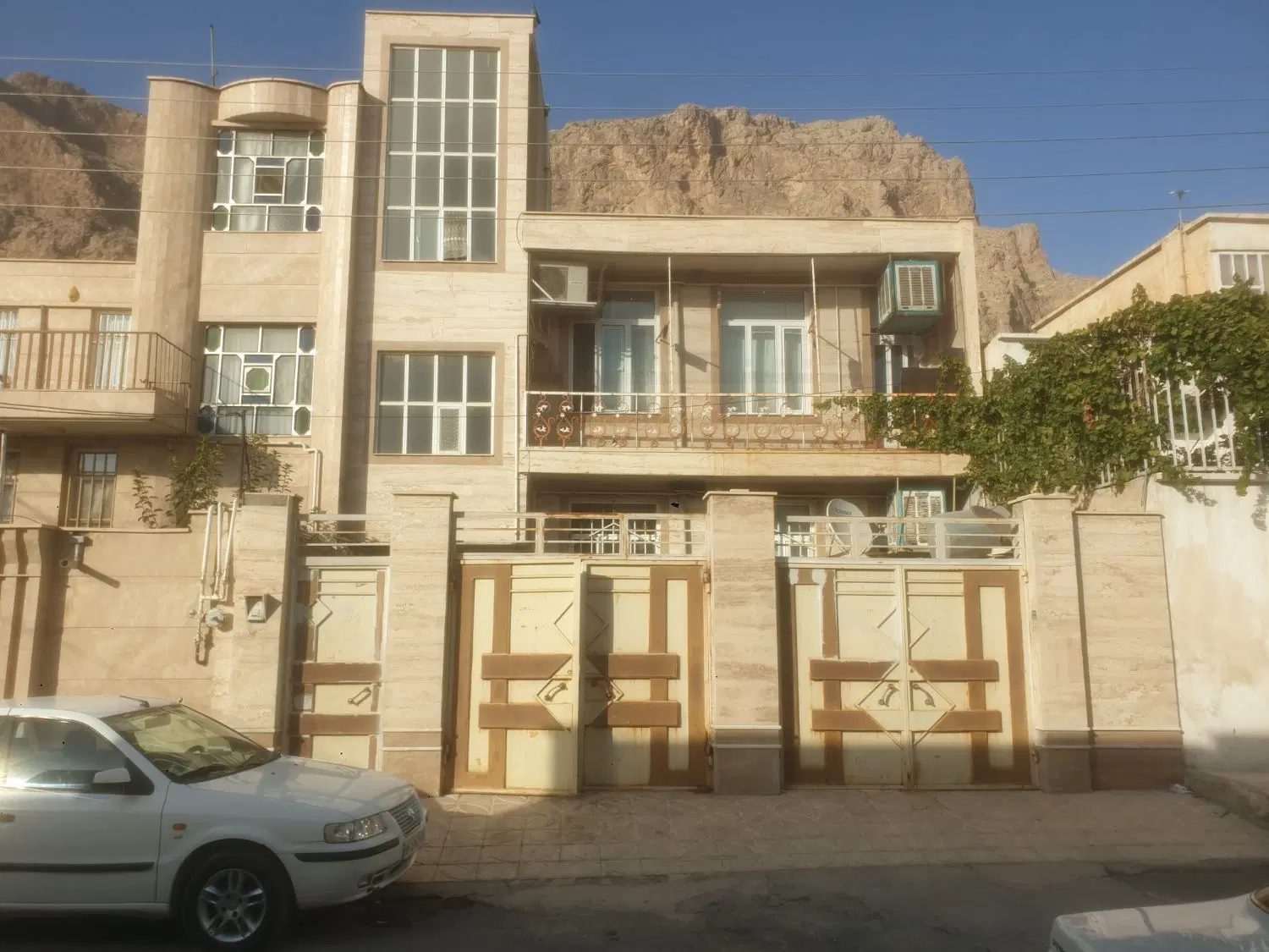 خانه شهرک ظفر