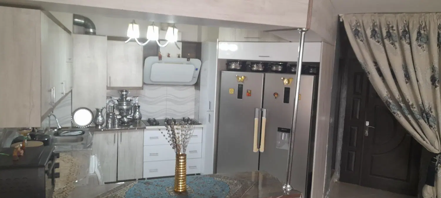 آپارتمان  مهرگان۱۸