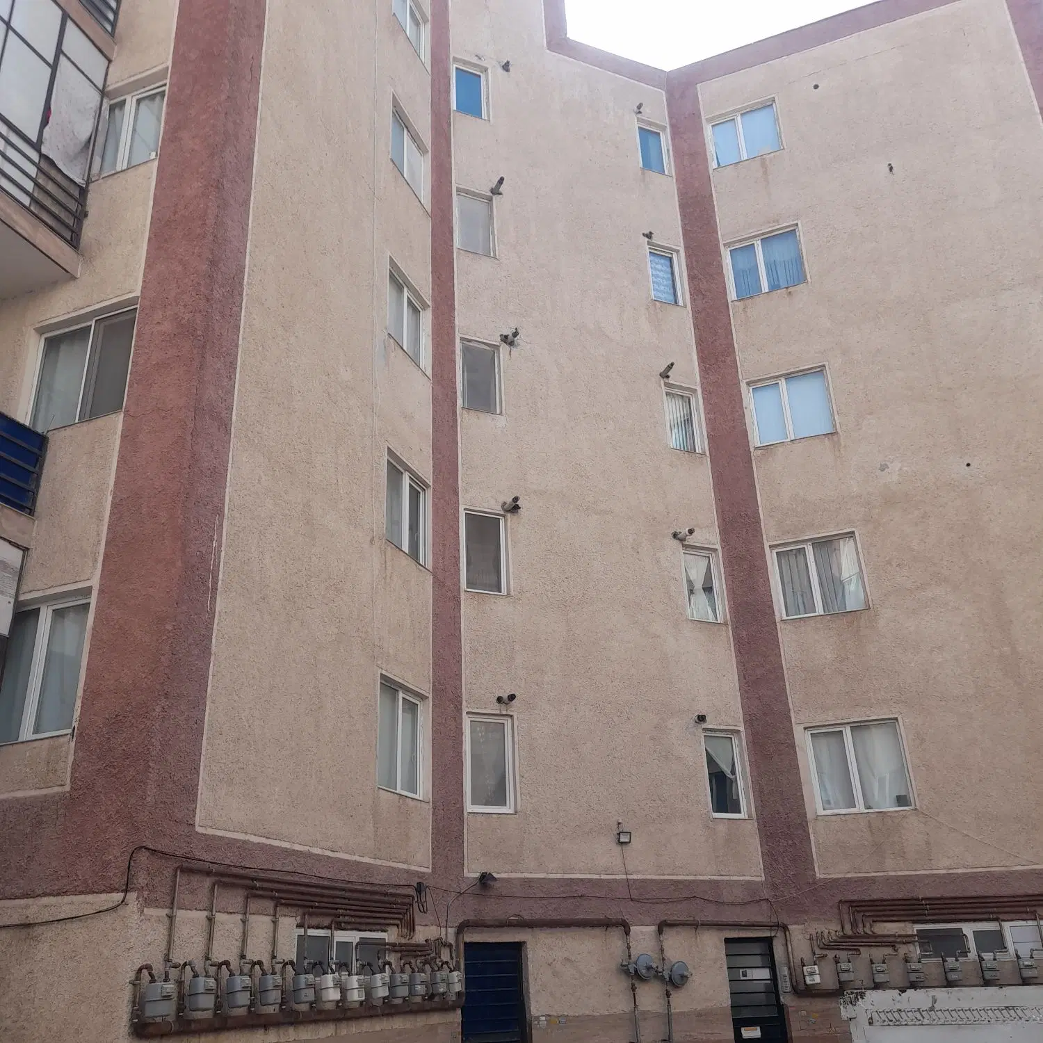 آپارتمان پیله سحران اندیشه