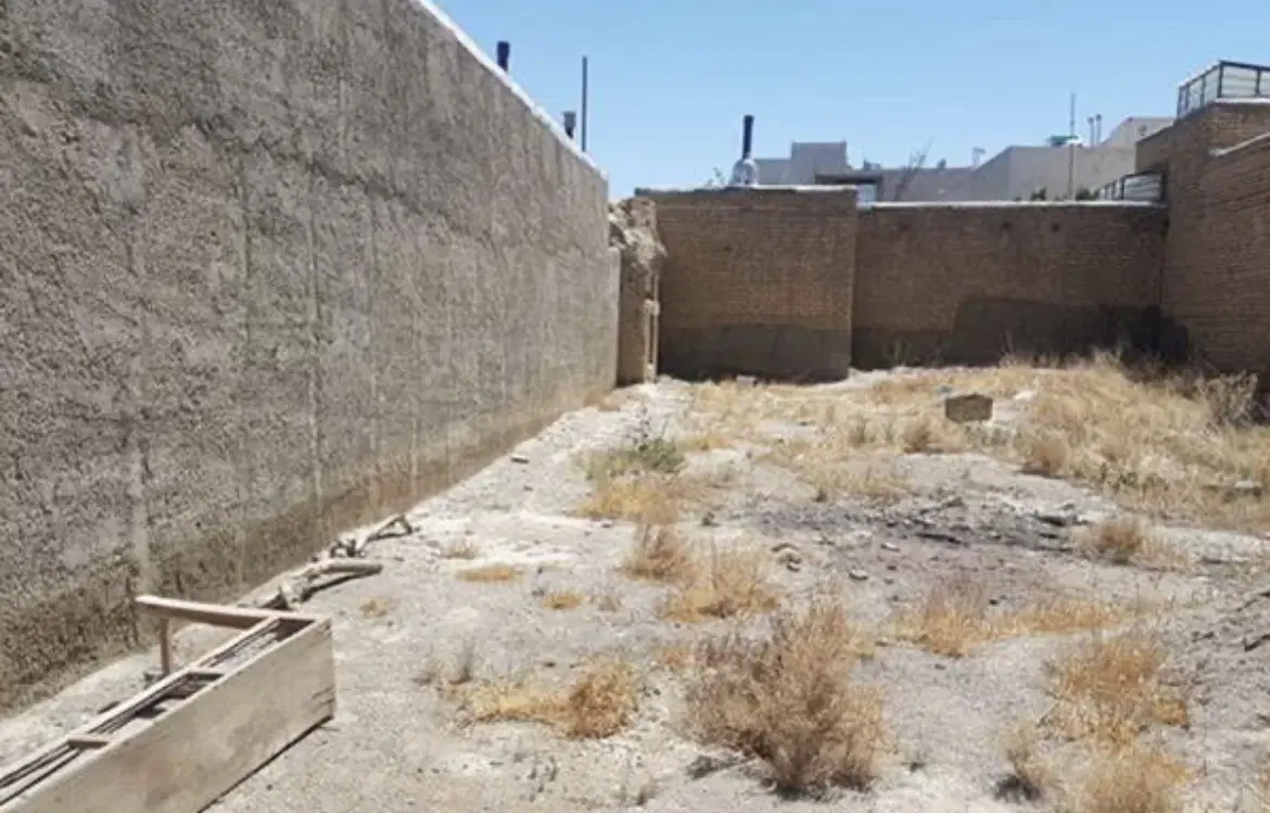 زمین مسکونی
