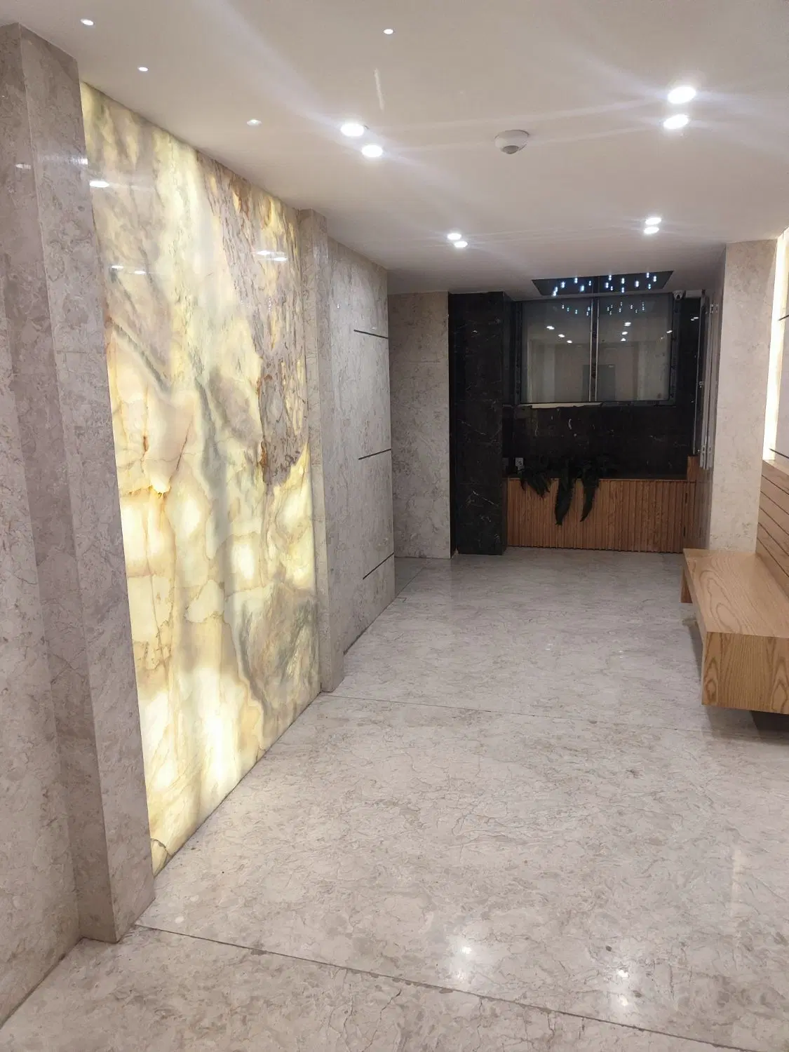 آپارتمان ۲ خوابه فرشادی
