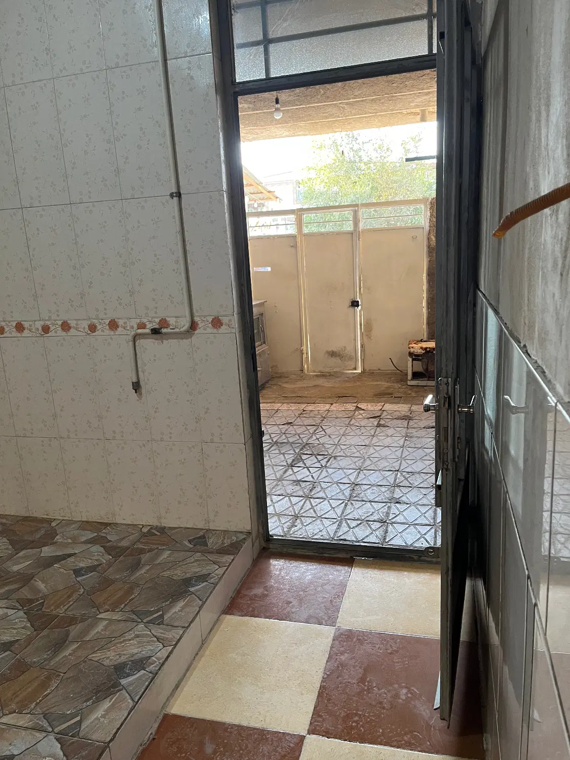 خانه مکی اباد بلوار غدیر