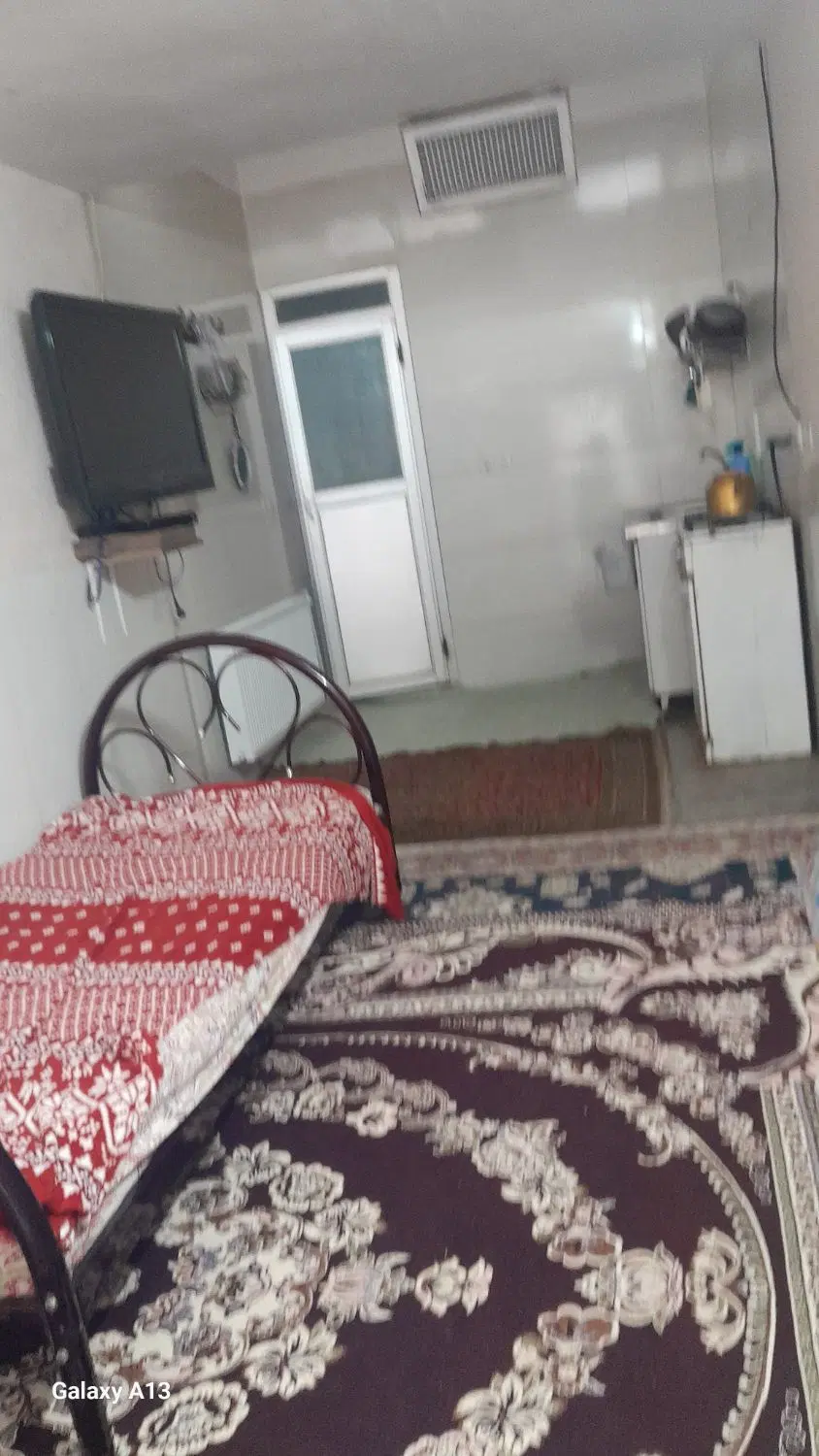 سوییت همکف واقع در کوچه بیمارستان مادر