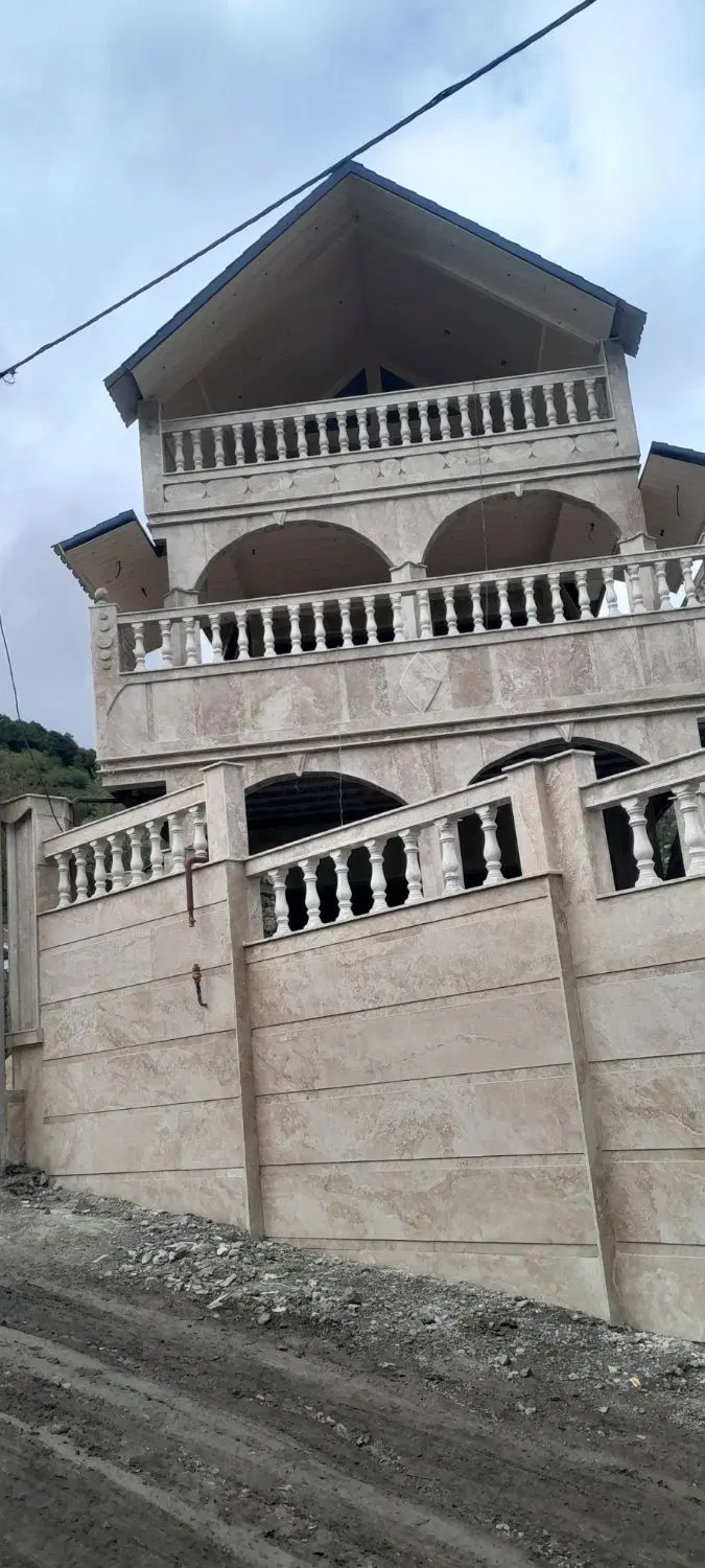 ویلا دوبلکس ۱۴۰ متر استخردار گردنه حیران