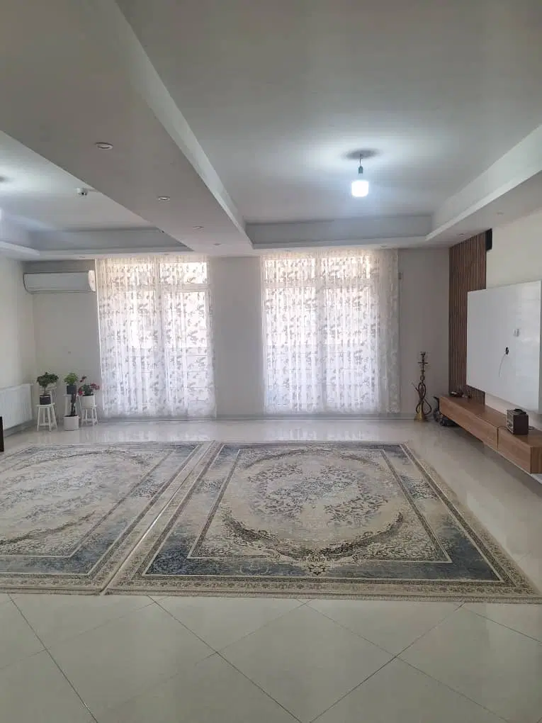 ۱۳۲متر بهارستان ۵