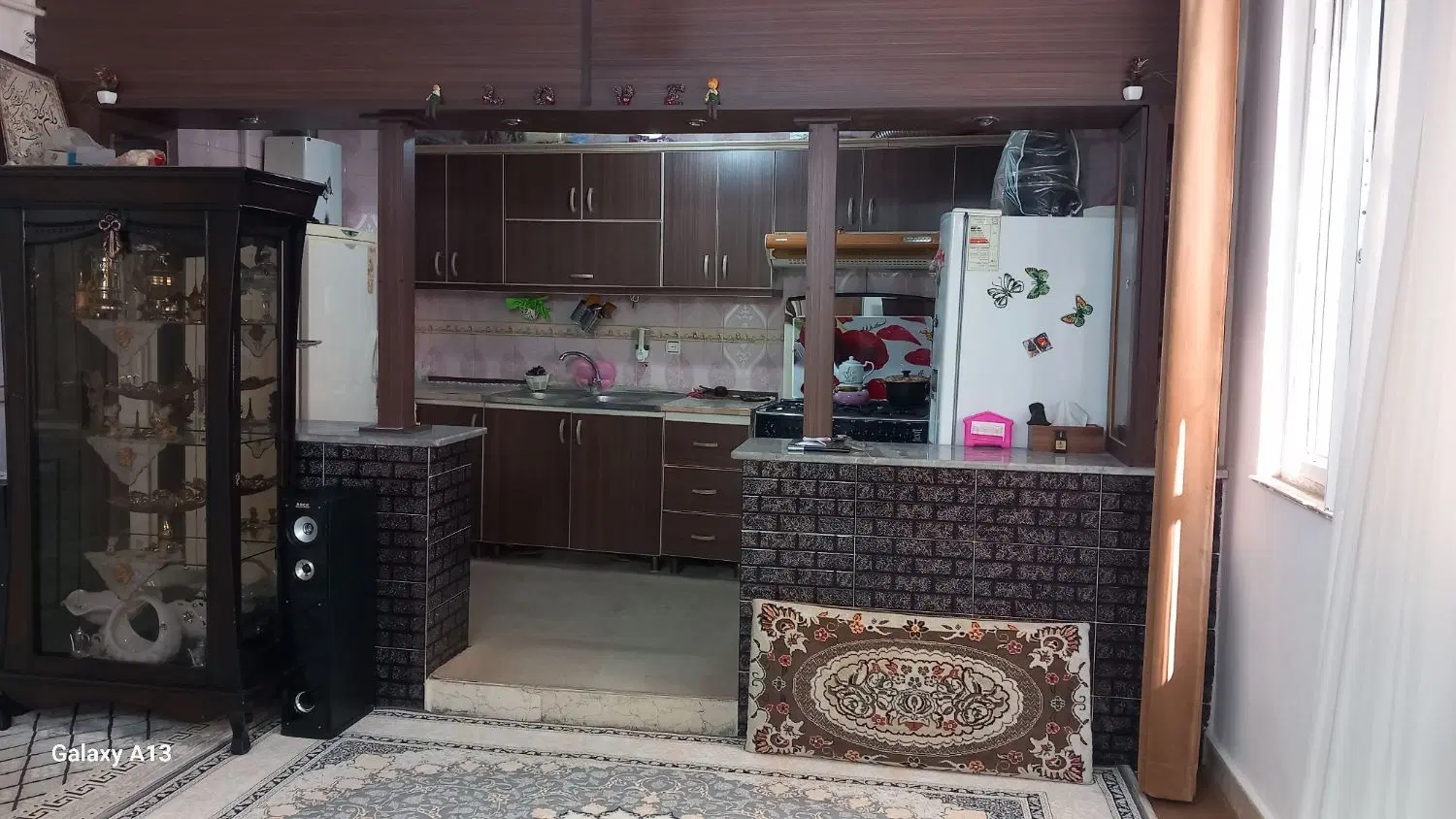 یک واحد آپارتمان فروشی در فضیلت