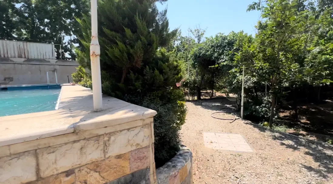 طاووسیه هزار متر زمین ۱۷۰ متر  دو خواب شمالی