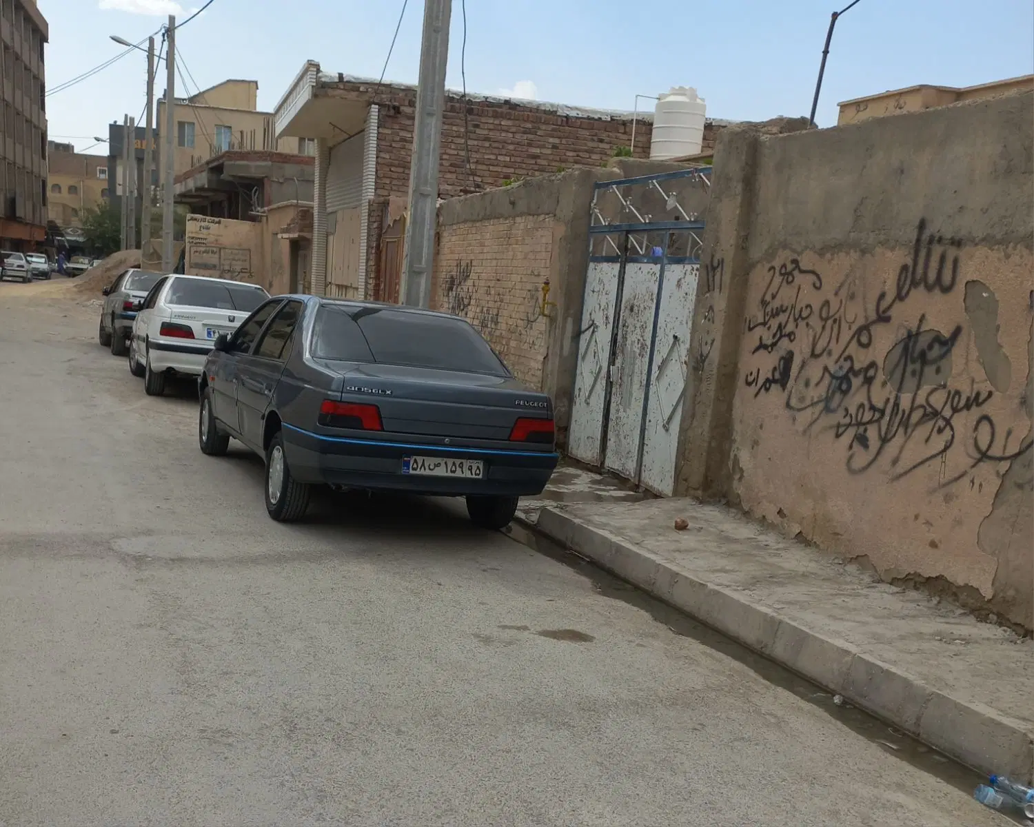 منزل فروشی خاش کوچه پنچ طبقه
