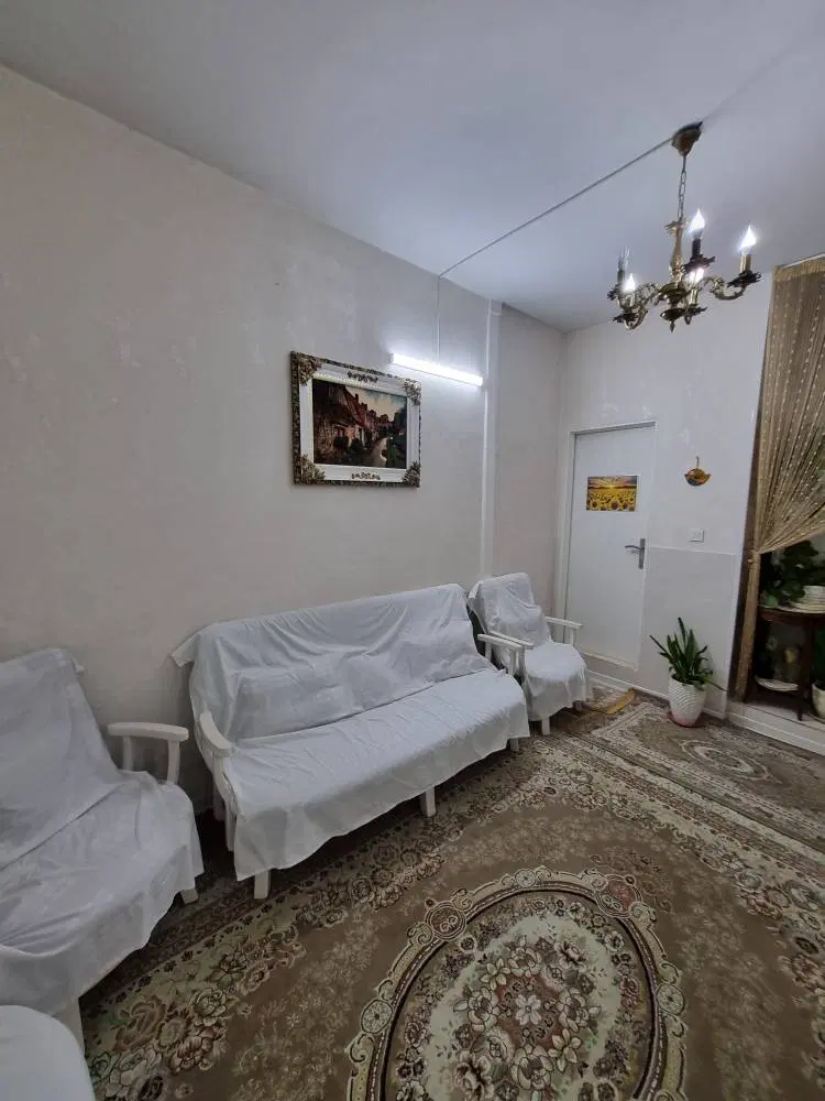 خانه ویلایی طبقه اول راه جدا مستقل