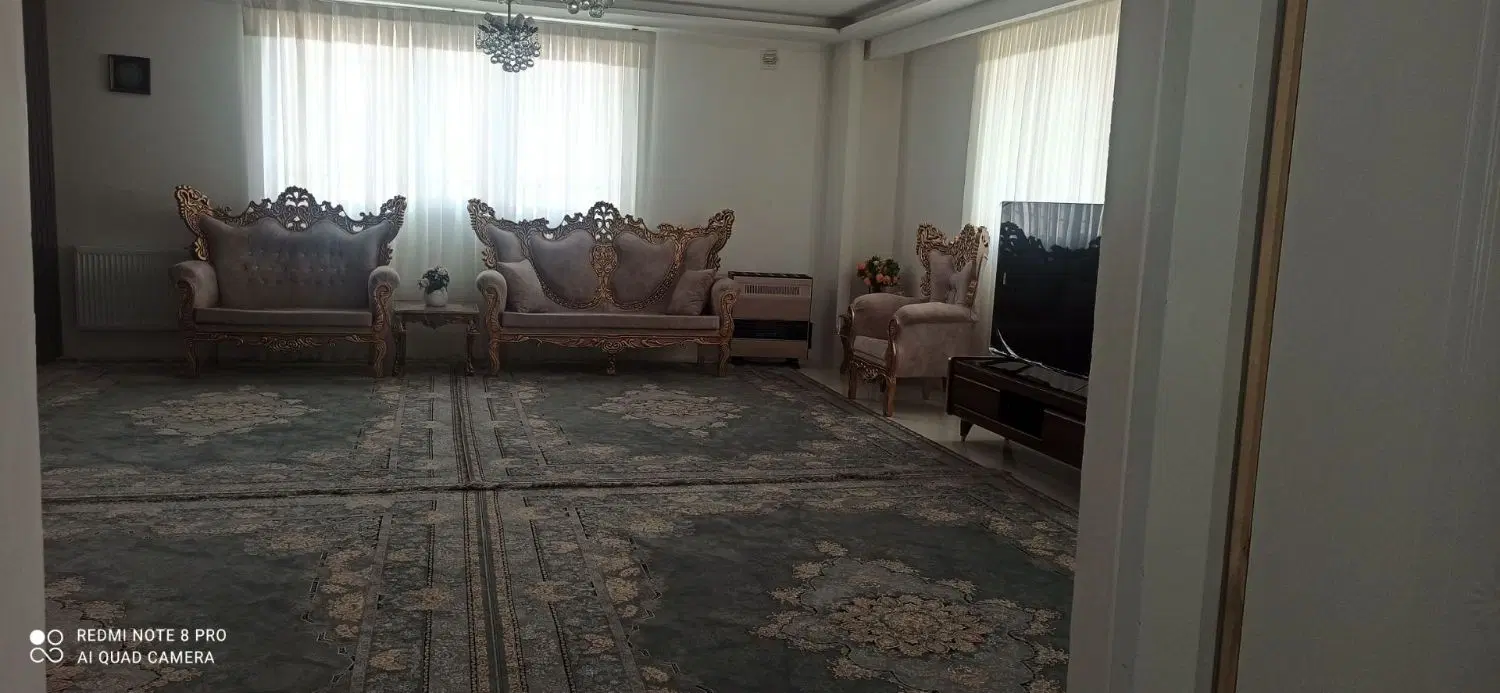 اپارتمان ۱۲۱ متری شهرک اندیشه