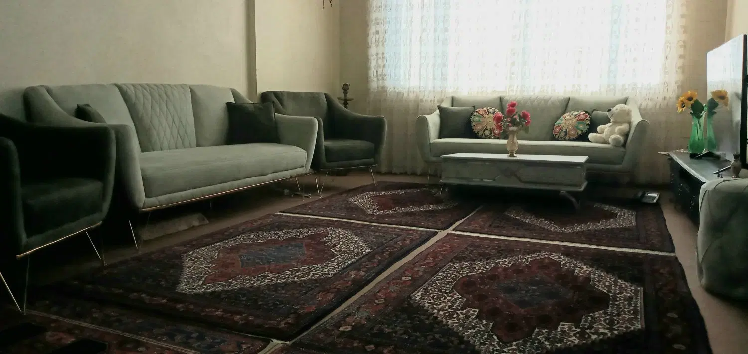 فروش اپارتمان .فاز دو سعدی۷۷ متری.