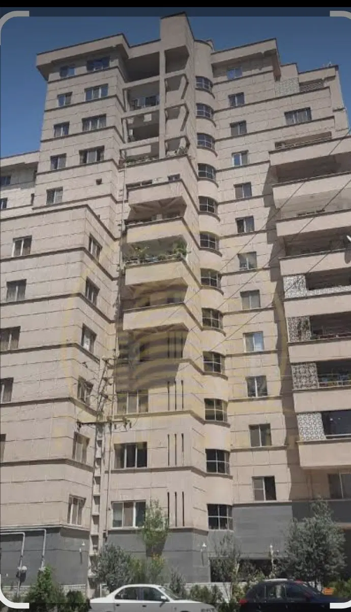 105 متر مسکونی