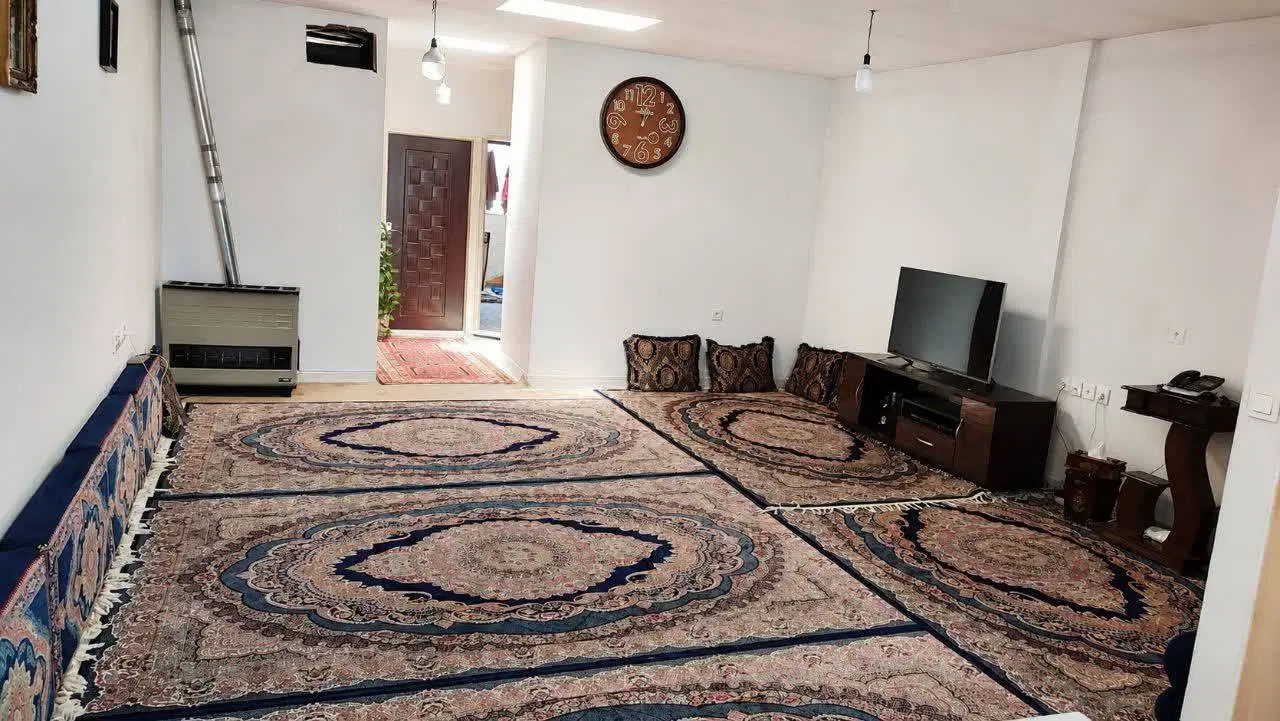 واحد ۸۰ متری ۲خوابه قولنامه ای