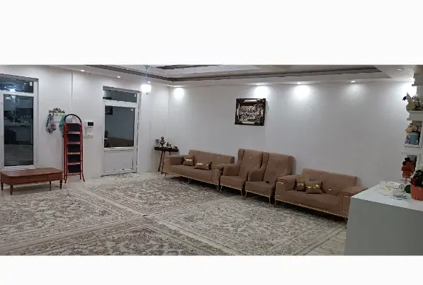 ازخانه ویلابزرگ درهمت اباد